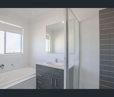 Room for the Whole Family - Photo 6