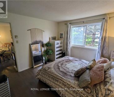 250 BRITTANY DRIVE - Photo 5