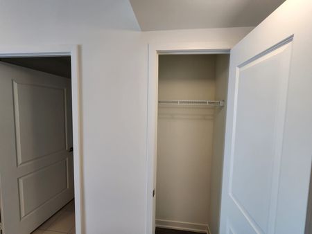 For Lease - 38 Annie Craig Drive Unit# 1410, Toronto, Ontario - Photo 2