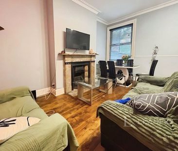 5 bedroom house to rent Albion Road, Manchester, M14 - Photo 4