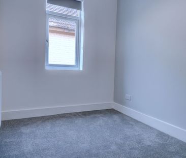 3 bedroom semi detached house to rent - Photo 1