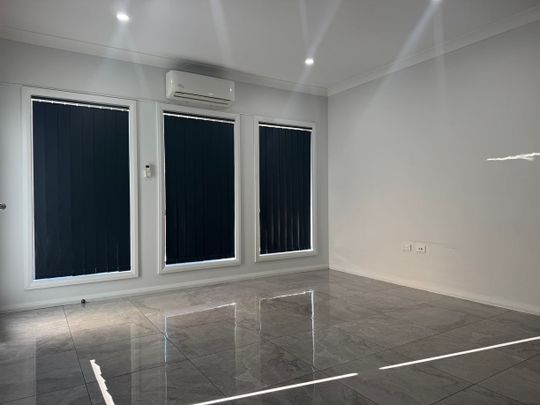 3 BEDROOMS IN BONNYRIGG - Photo 1