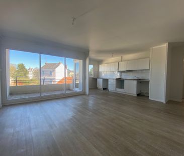 Location Appartement 3 pièces 70m² SAUMUR 49400 - Photo 3