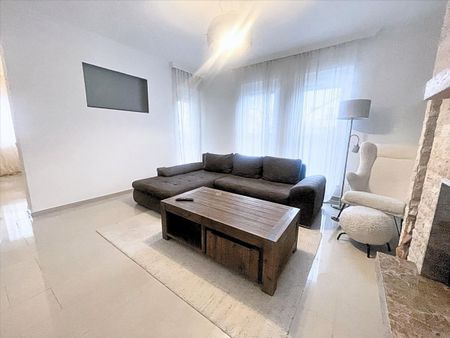 Kiadó újszerű állapotú ház - Győr - Fotó 3