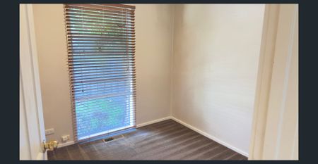 Modern 3BR Home in Hampton Park - Available! - Photo 2