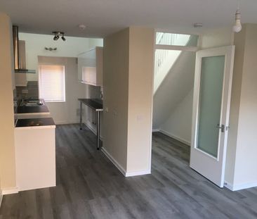 1 Bed Terraced House, Hazle Way, SE1 - Photo 1