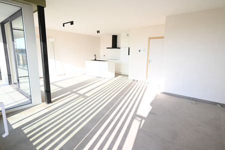 GELIJKVLOERS appartement met terras - Photo 4