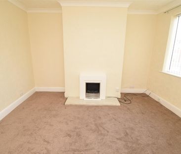 Cross Queen Street, Normanton - Photo 6