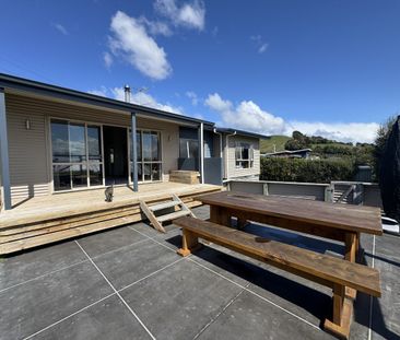 Perfect Family Home in Prime Stoke Location - Photo 6