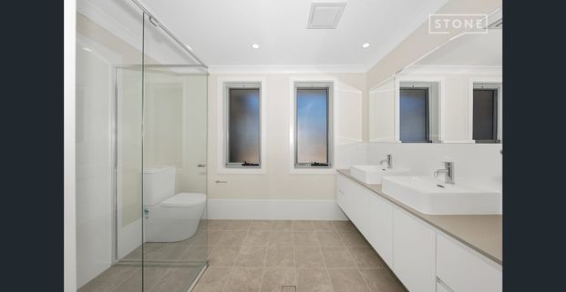 MOVE IN NOW and be settled before Christmas - Photo 1