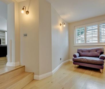 4 bedroom semi-detached house to rent - Photo 5