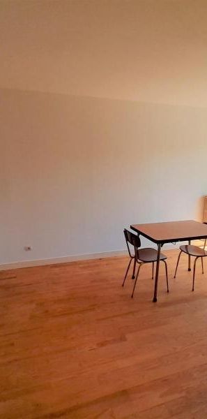 Location Appartement 1 pièce 26m² CHATEAU THIERRY 02400 - Photo 1