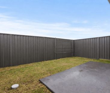 Spacious & Modern Granny Flat in Growing Wilton - Photo 6