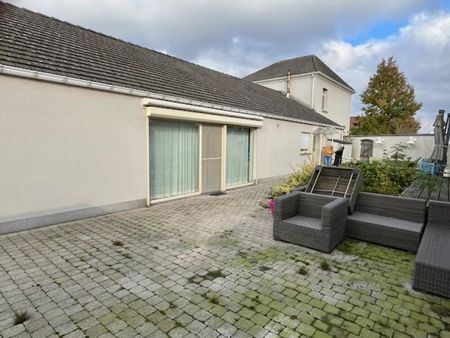 Zeer ruime woning met 4 slpk, dubbele garage en tuin - Foto 3