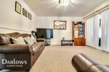 3 bedroom terraced house to rent - Photo 5