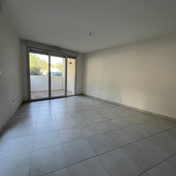 Location Appartement 2 pièces 52m² FROUZINS 31270 - Photo 1