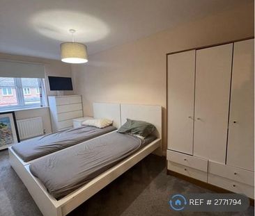 4 bedroom terraced house to rent - Photo 4