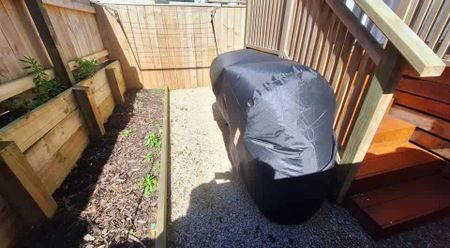 Modern home in the heart of Wainuiomata! - Photo 4