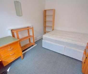 Edward Road, Clarendon Park, Leicester, LE2 - Photo 2