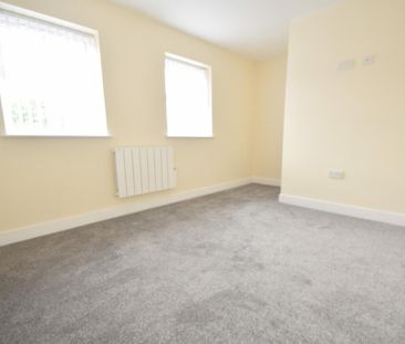2 bedroom semi-detached house to rent - Photo 1