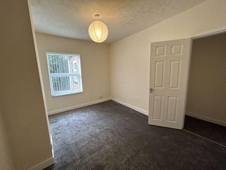 3 bedroom property to rent - Photo 3