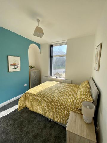 1 bed house share to rent in Burnley Road, Colne, BB8 - Photo 2