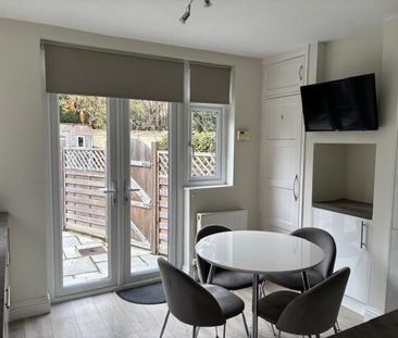 2 bedroom maisonette to rent - Photo 6