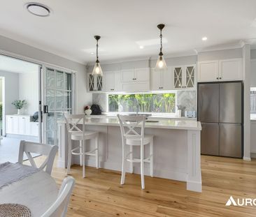 Elegant Family Living in a Coveted Kedron Enclave - Photo 4