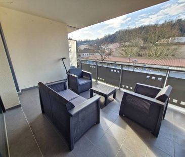 Location Appartement 3 pièces 70m² BOURGOIN JALLIEU 38300 - Photo 4