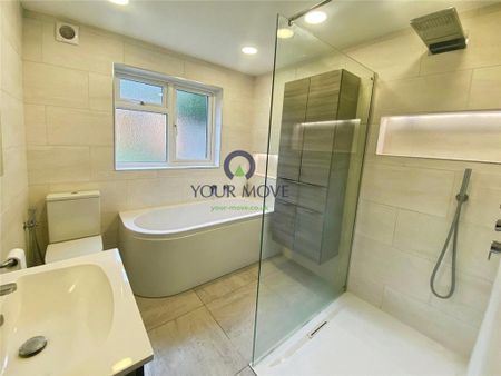 3 bedroom semi-detached house to rent - Photo 5