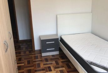 Quartos Faculdades Medicina e Ciencias Farmaceuticas