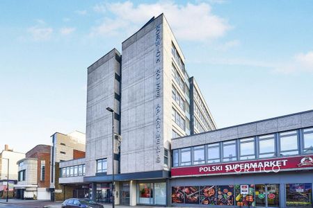 2 bedroom flat to rent - Photo 3