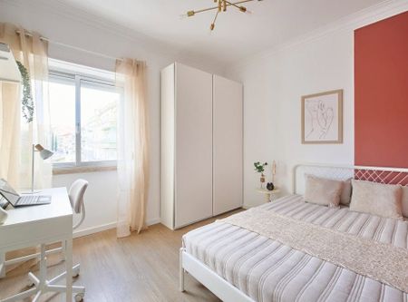 Rua Mouzinho de Albuquerque, Amadora, Lisbon 2720 - Photo 3