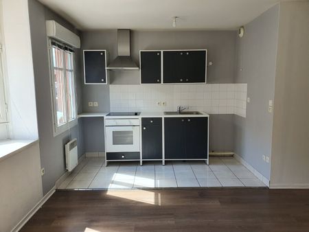 Location Appartement 2 pièces 45m² SECLIN 59113 - Photo 4