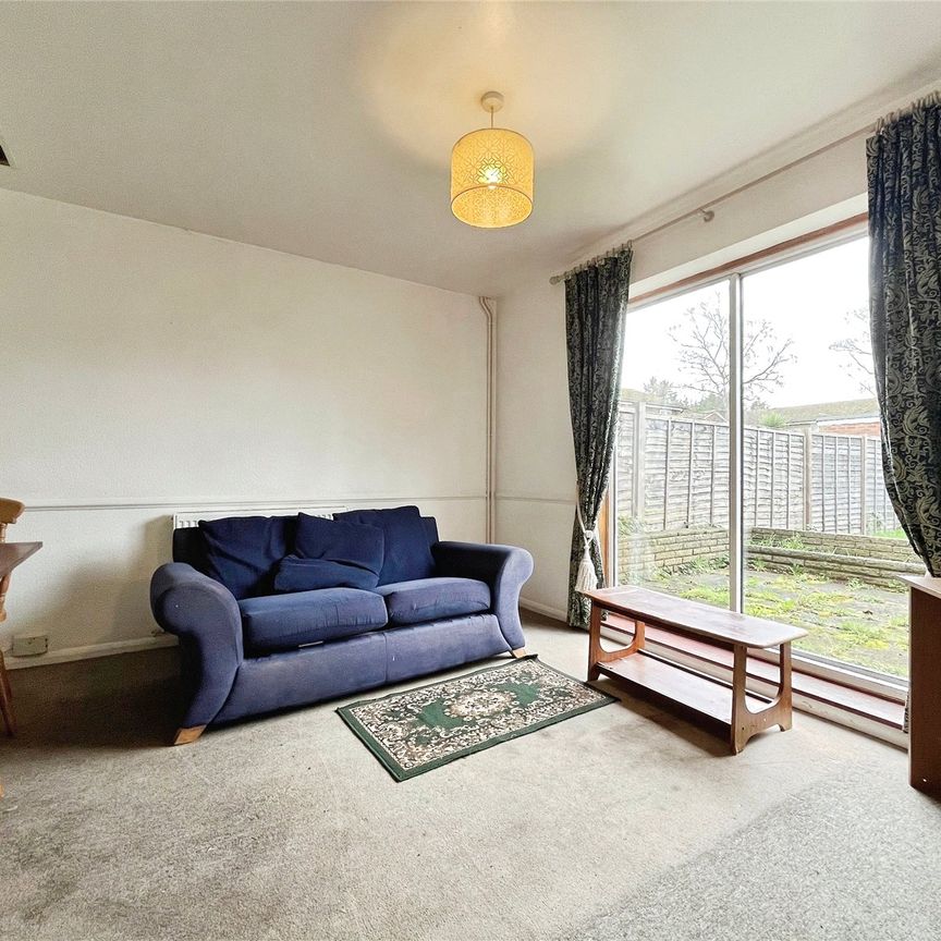 Cherrywood Avenue, Englefield Green, Egham, TW20 0TF - Photo 1