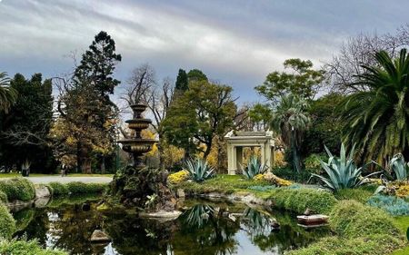 East Melbourne - Photo 3