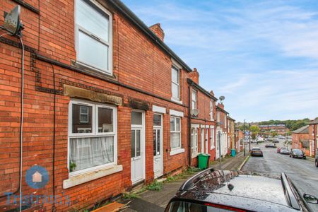 2 bed Mid Terraced House for Rent - Photo 3