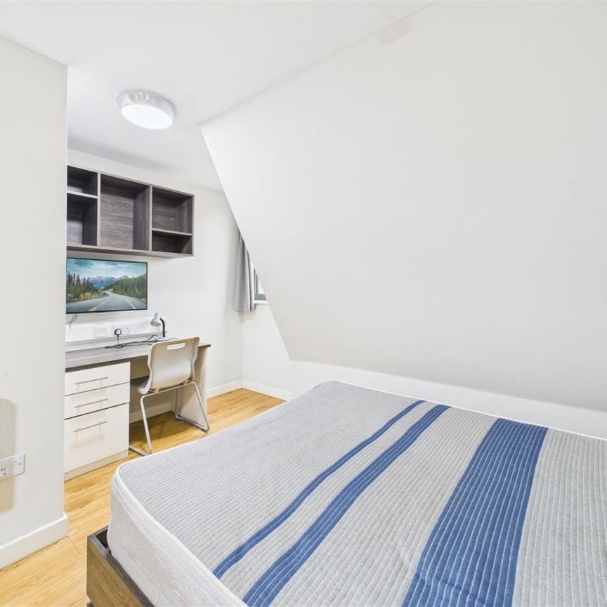 1 bedroom Studio flat to rent - Photo 1