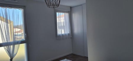 Location Appartement 2 pièces Meublé 43m² LA CHEVROLIERE 44118 - Photo 5