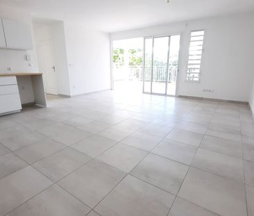 Location appartement 3 pièces, 78.89m², La Trinité - Photo 3