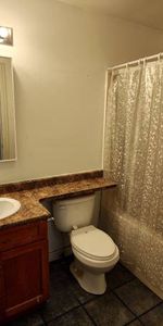 Independent suite & house - Photo 4