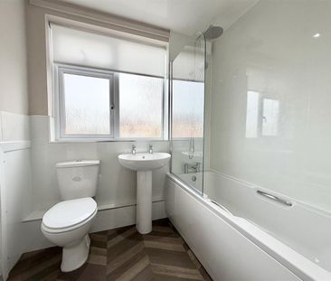 Berkeley Court, Wirral - Photo 2