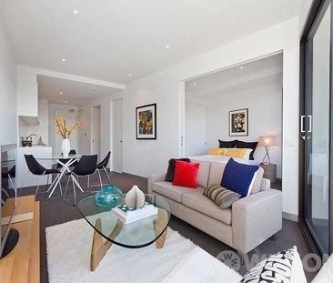 Stylish & Convenient – just love it! - Photo 3
