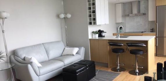 False Creek 1 bed/1 bath + den + patio - Photo 2