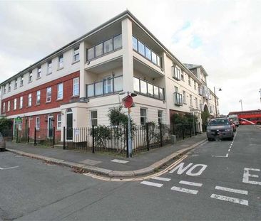 Emma Place, Plymouth, PL1 - Photo 1