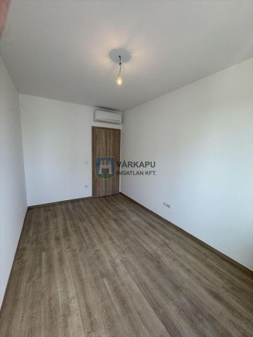 Kiadó újszerű állapotú lakás - Székesfehérvár - Photo 5