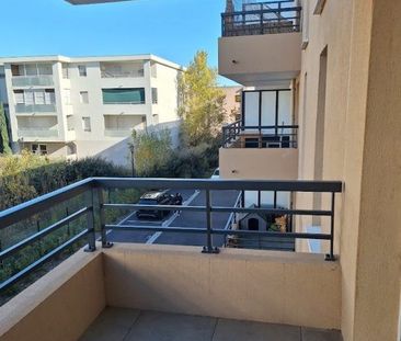 T2 AVEC BALCON ET PARKING - Photo 3