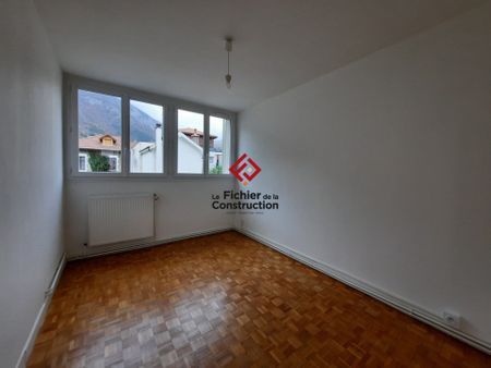 Location Appartement 4 pièces 68m² GRENOBLE 38000 - Photo 5