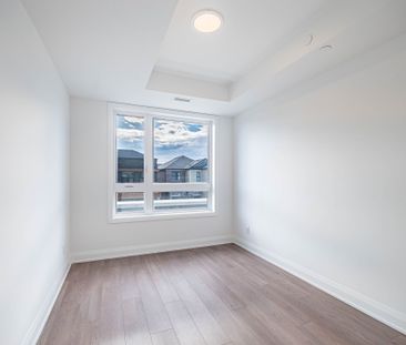 For Lease - 3250 Carding Mill Trail Unit# 231, Oakville, Ontario - Photo 3