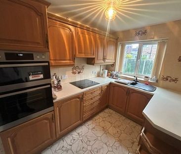2 bedroom semi-detached house to rent - Photo 3